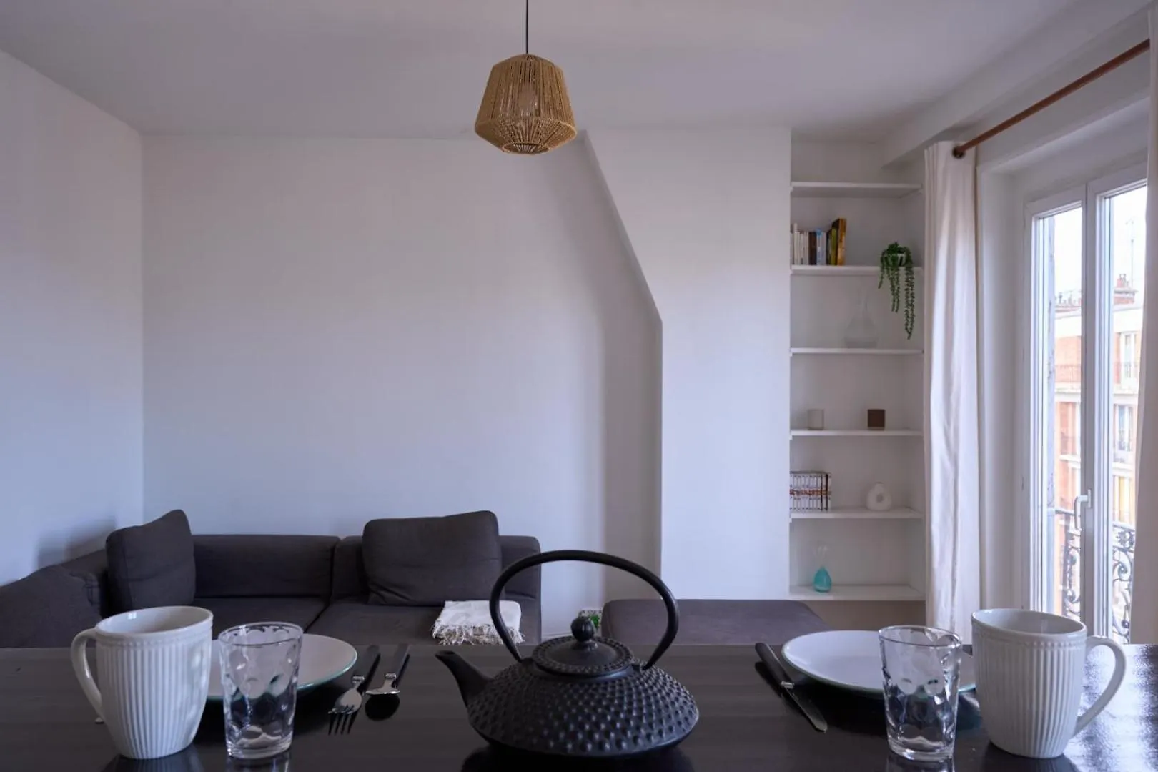 Bright 1Br Parisian Retreat Italy Square | By Airnest Apartment France